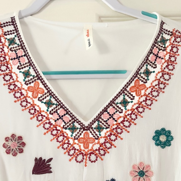 Orange Creek White Embroidered Dress Size Small - Picture 3 of 10